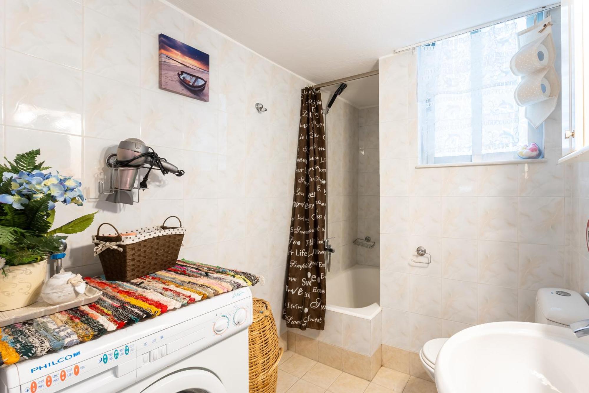 78 négyzetméteres, 2 hálószobás Apartman 2 fürdőszobával Kalamata területén Kültér fotó