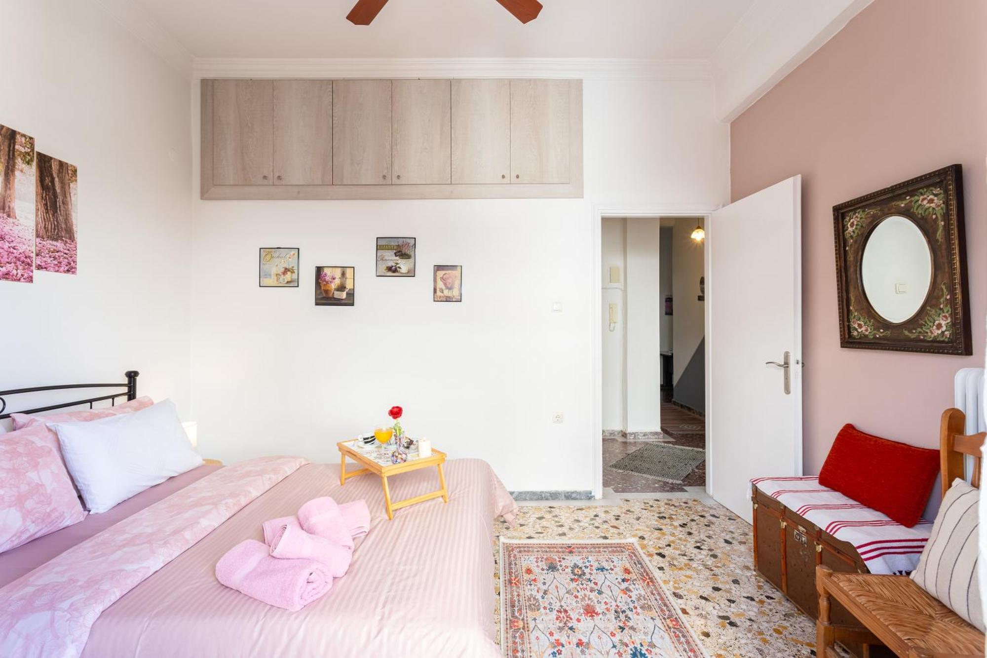 78 négyzetméteres, 2 hálószobás Apartman 2 fürdőszobával Kalamata területén Kültér fotó