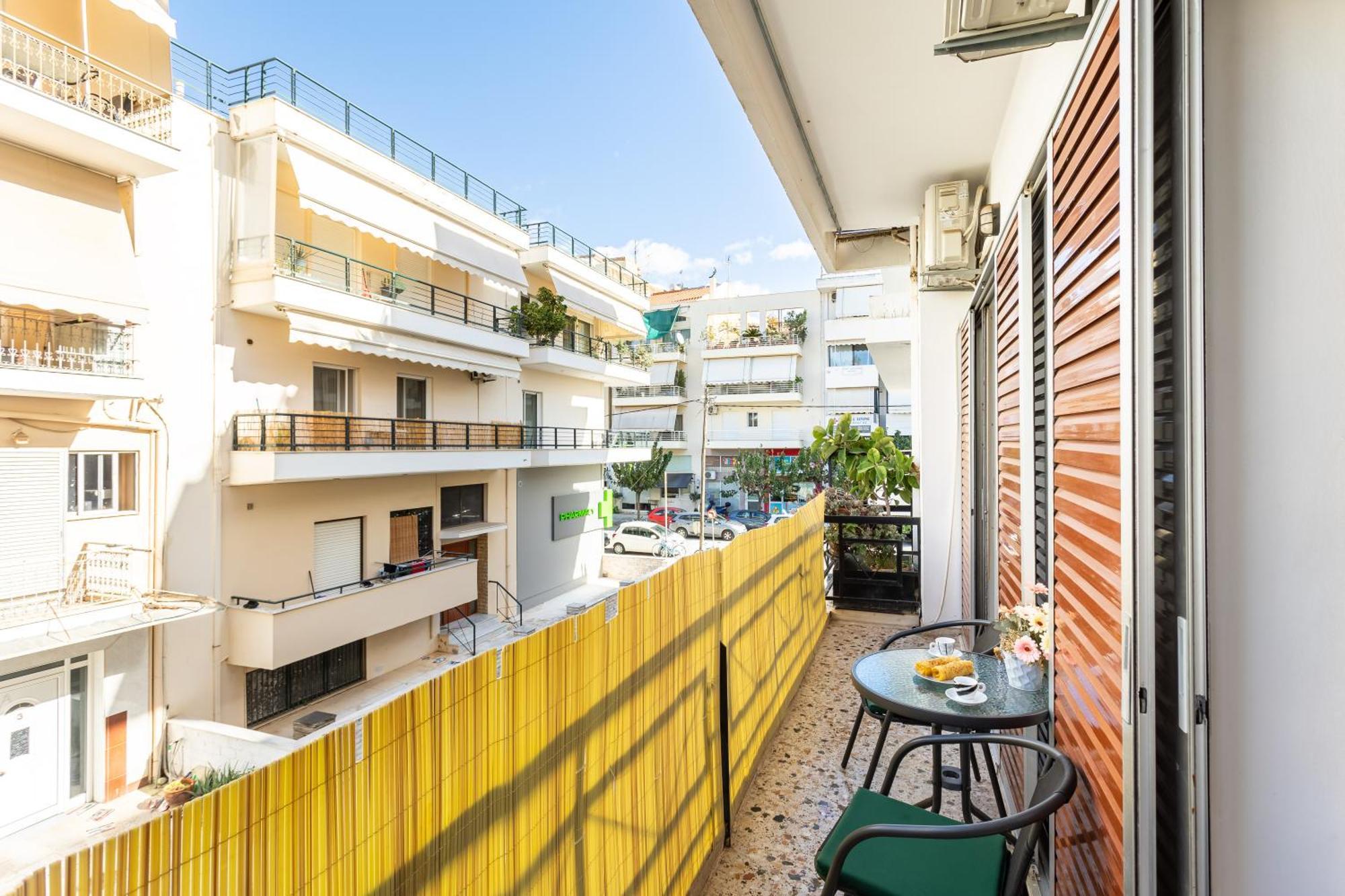 78 négyzetméteres, 2 hálószobás Apartman 2 fürdőszobával Kalamata területén Kültér fotó